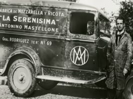 “Era un proyecto modesto”. Llegó al país sin nada y fundó una de las empresas más grandes, que bautizó con el nombre de una flotilla aérea