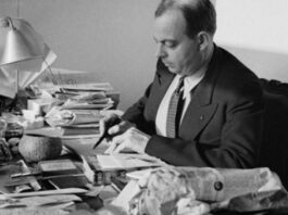 Antoine de Saint-Exupéry: “Amar no es mirarse el uno al otro; es mirar juntos en la misma dirección”