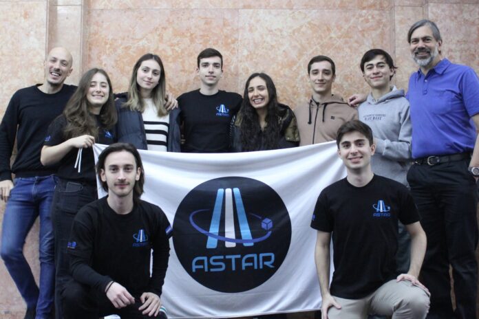 Artemis II: el nuevo viaje de la NASA a la Luna transportará un microsatélite desarrollado por estudiantes argentinos