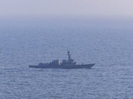 Estados Unidos interceptó un barco de bandera iraní en el estrecho de Ormuz