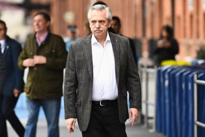 Alberto Fernández rompió el silencio con duras críticas al Gobierno: "Votaron a su verdugo"