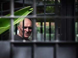 La fiscalía aseguró que es falso el contrato de Espert con el intentó justificar los US$200.000 que le dio el condenado Fred Machado