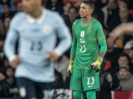 Fernando Muslera será titular en el debut de la Selección uruguaya y jugará su quinto Mundial