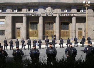 Deuda: el Gobierno renovó la totalidad de los vencimientos y sumó otros US$ 300 millones