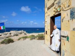 Fuerte mensaje: León XIV fue a la isla de Lampedusa, símbolo del drama de los migrantes