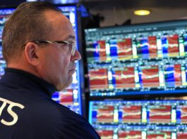 Las acciones argentinas caen hasta 6% en Wall Street