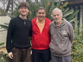 Tiene 21 años, encontró el programa que hace 40 años creó su abuelo y mejoró su padre, y lo reconstruyó para que siga en uso