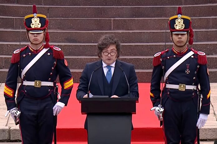 Milei dio un discurso en homenaje a San Martín: “Hay algunos que quieren volver al pasado”