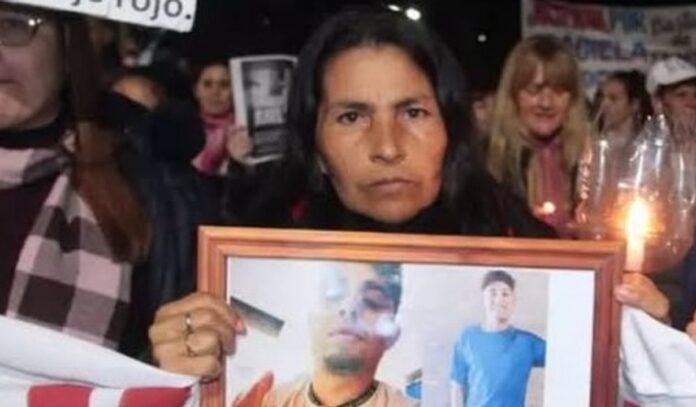 La madre de Axel González denunció amenazas contra su otro hijo