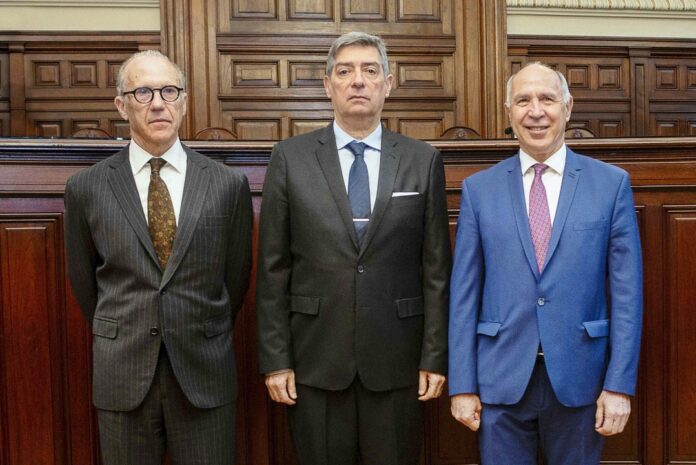 La Corte dejó firme la condena a cuatro años para un ex secretario judicial que espió a su esposa