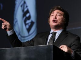 Milei vuelve a caer: qué lugar ocupa en el nuevo ranking de presidentes de América Latina