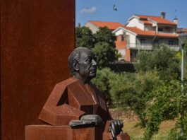 Moncorvo, el pueblo portugués que rinde homenaje a Borges en plazas, monumentos y hasta en la avenida principal