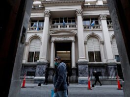 La Libertad Avanza acelera la reforma del Banco Central y ya fijó fecha para debatirla