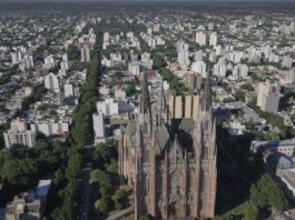 ¿Cuál es la ciudad que postularon para reemplazar a La Plata como capital de la provincia de Buenos Aires?