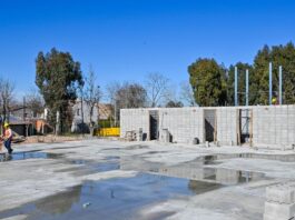 La construcción perdió 65.000 puestos formales y busca recuperarse tras dos años de caída