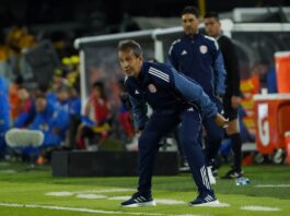 Fernando Batista fue despedido como técnico de Costa Rica, luego de una serie de resultados negativos