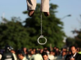Irán se aferra a la represión