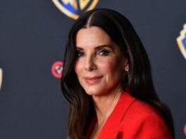 La alimentación de Sandra Bullock a los 62 años: “Yogur griego espeso, 0% de grasa y ensalada de pollo desmenuzado”