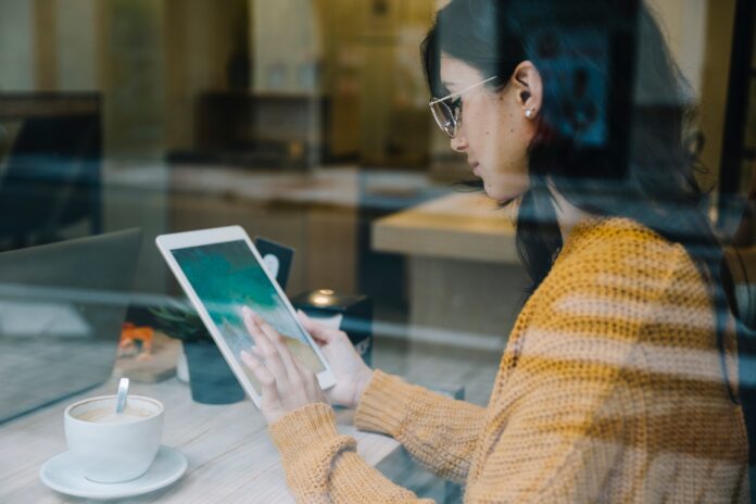 El prompt para crear una página web desde cero con inteligencia artificial