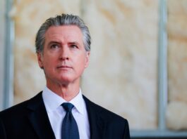 El proyecto de ley en California que definirá qué pasará con las llamadas al 911 desde centros de detención migratoria