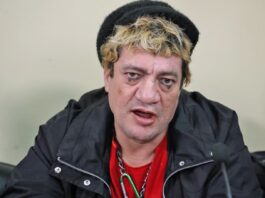 Pity Álvarez chocó a un auto que cargaba combustible en una estación de servicio de Chacarita