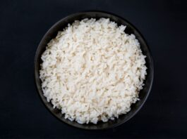 El peligro oculto de guardar el arroz cocinado para el día siguiente