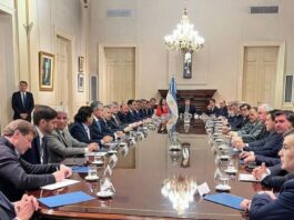 Javier Milei viajará a París con 12 gobernadores para buscar inversiones y mostrar respaldo político
