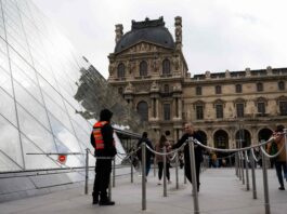 Tensión en Francia: bloquearon el acceso al Louvre y los chalecos amarillos anunciaron nuevas protestas