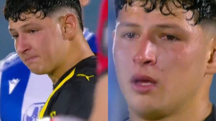 El mal momento de un ex River en Peñarol: lo insultaron por frenar un ataque para que atendieran a un rival