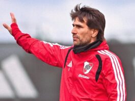 Alerta en River por dos jugadores que terminaron con molestias en el entrenamiento