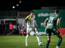 Rosario Central venció agónicamente a Sarmiento con un doblete de Gastón Ávila