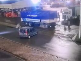 Una joven murió atropellada por el acoplado de un camión en el Mercado Central