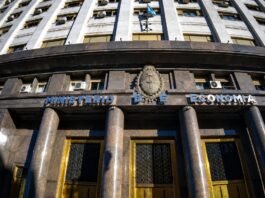 Economía busca financiamiento para un vencimiento de $4,86 billones