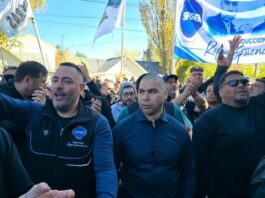 Santa Cruz: petroleros marcharon contra la prórroga de la emergencia que impulsa Vidal