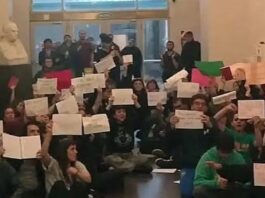 La Policía Federal desalojó a estudiantes que habían ingresado al Palacio Pizzurno