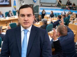 Vidal insiste con un juez rechazado: el pliego de Albarracín volvió a avanzar