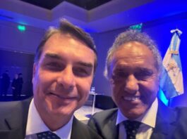 Scioli felicitó a Bolsonaro por ganar en “primera vuelta”