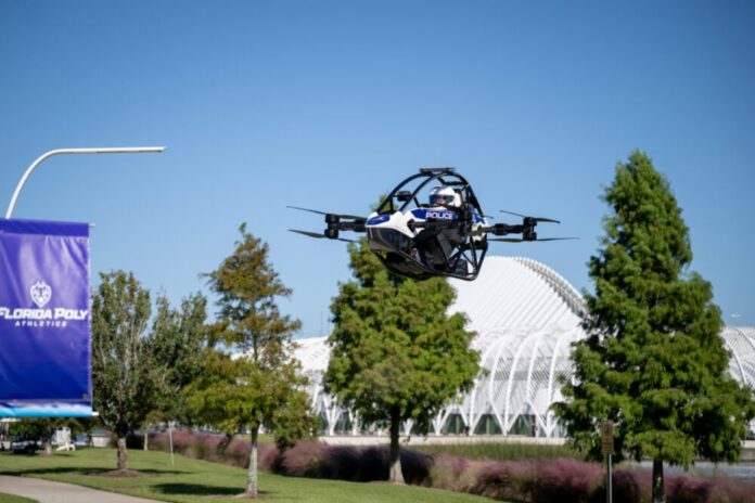 El vehículo volador y de autonomía eléctrica de US$150 mil que la policía de Florida incorpora para tareas de rescate