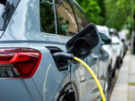 En Illinois: reembolsos de hasta US$4000 por comprar autos eléctricos que se pueden solicitar hasta el 31 de diciembre