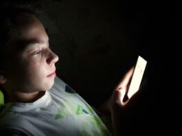 Celulares y acuerdos parentales