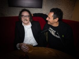 En fotos. Con famosos y amigos, Charly García festejó sus 75 en un icónico lugar