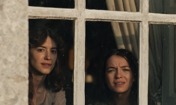 Sensatez y sentimientos: pasión, deber y desigualdad en una adaptación que recupera la vigencia de Jane Austen