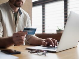 Trabajar para el exterior: las plataformas y billeteras virtuales para cobrar desde la Argentina en dólares o euros