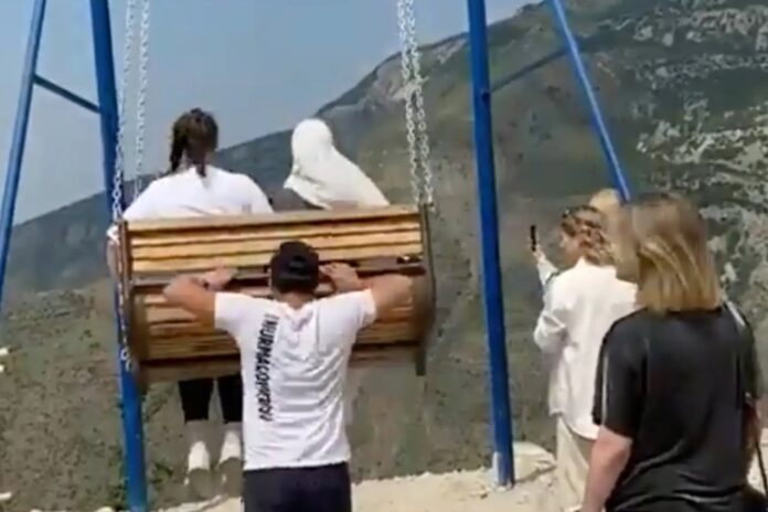 Caer al vacío y sobrevivir: “Las chicas se asustaron y sufrieron rasguños, pero ninguna de ellas tuvo heridas graves”
